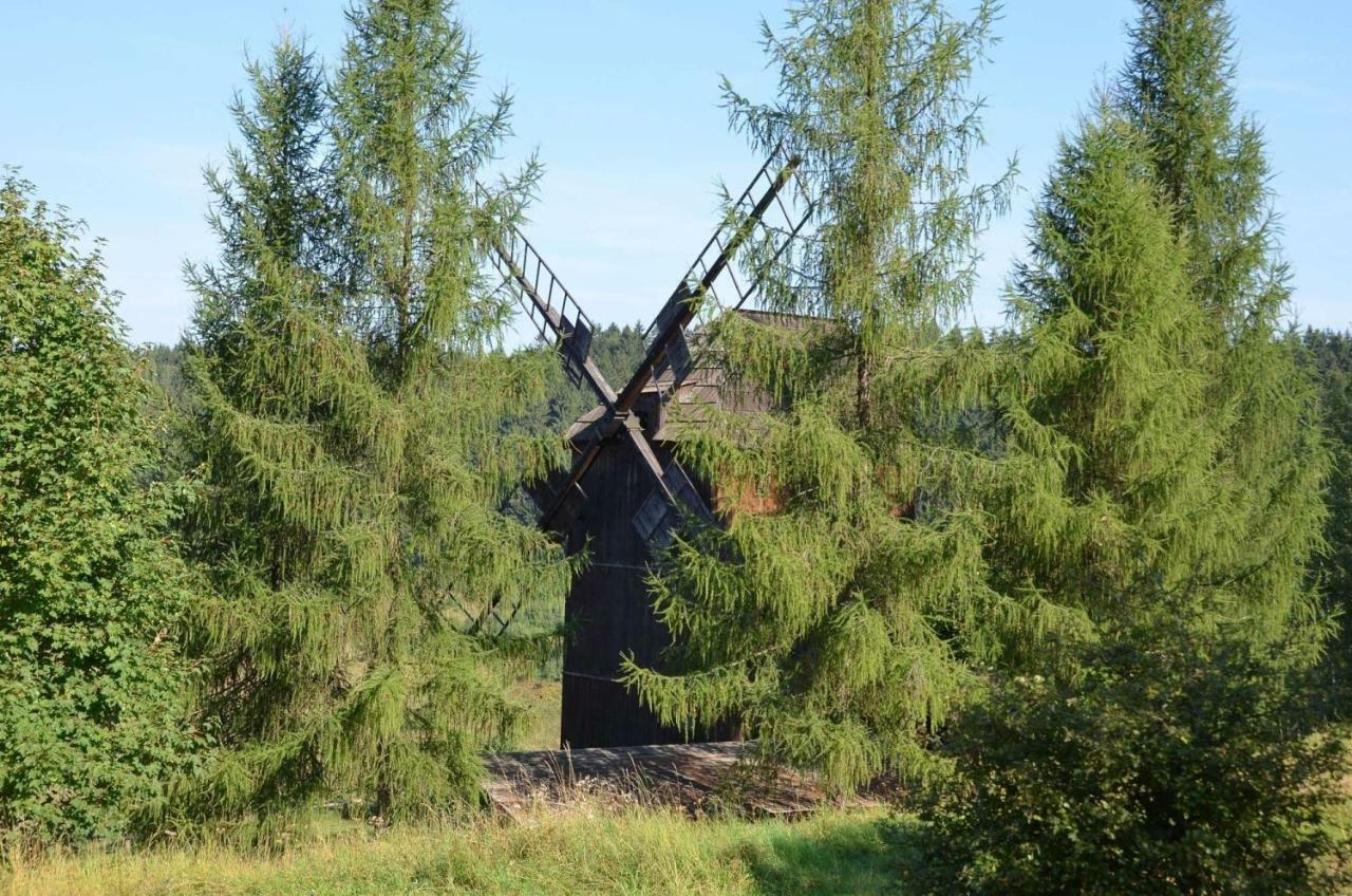 Dom Na Pstraznicy Villa Kudowa-Zdrój Kültér fotó