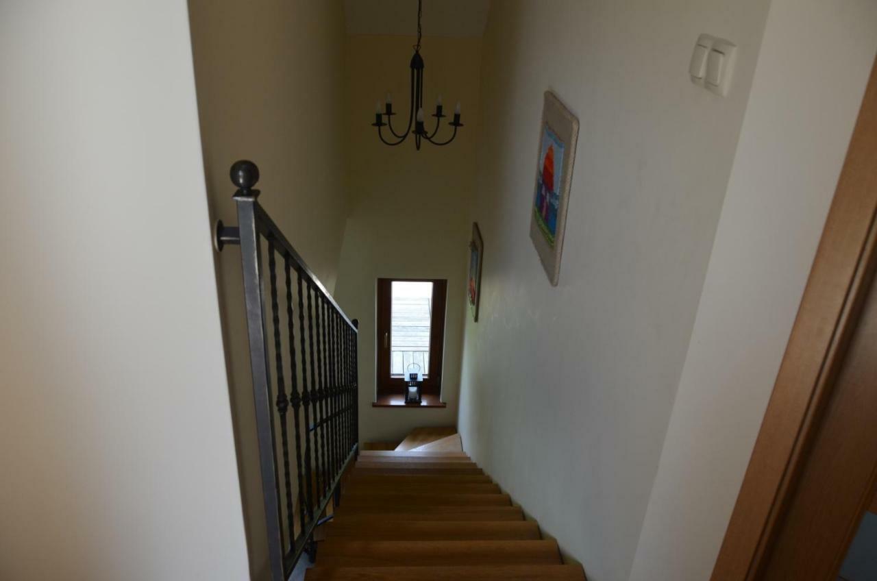 Dom Na Pstraznicy Villa Kudowa-Zdrój Kültér fotó